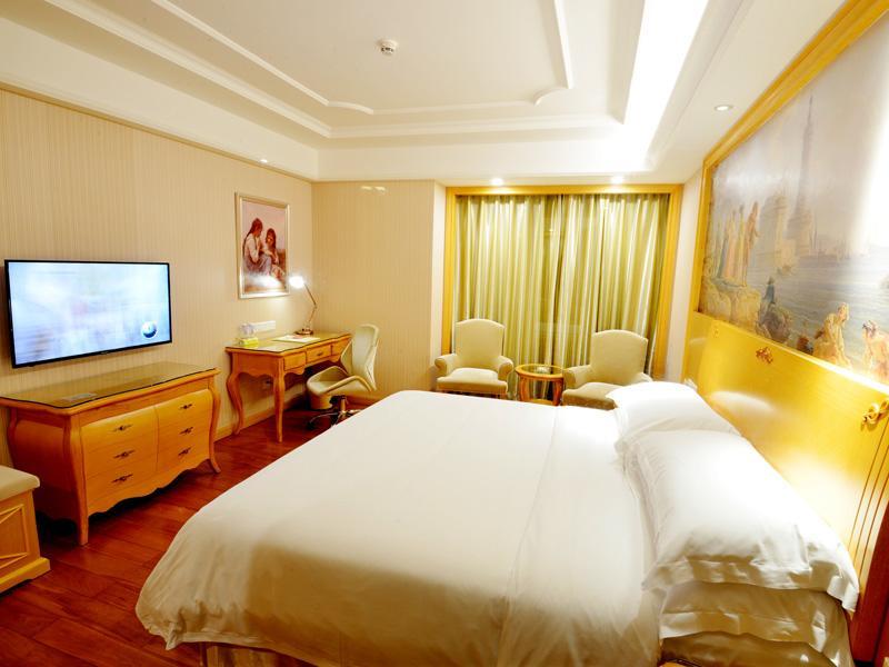 Vienna International Hotel Shenzhen Guangming Avenue Exterior photo